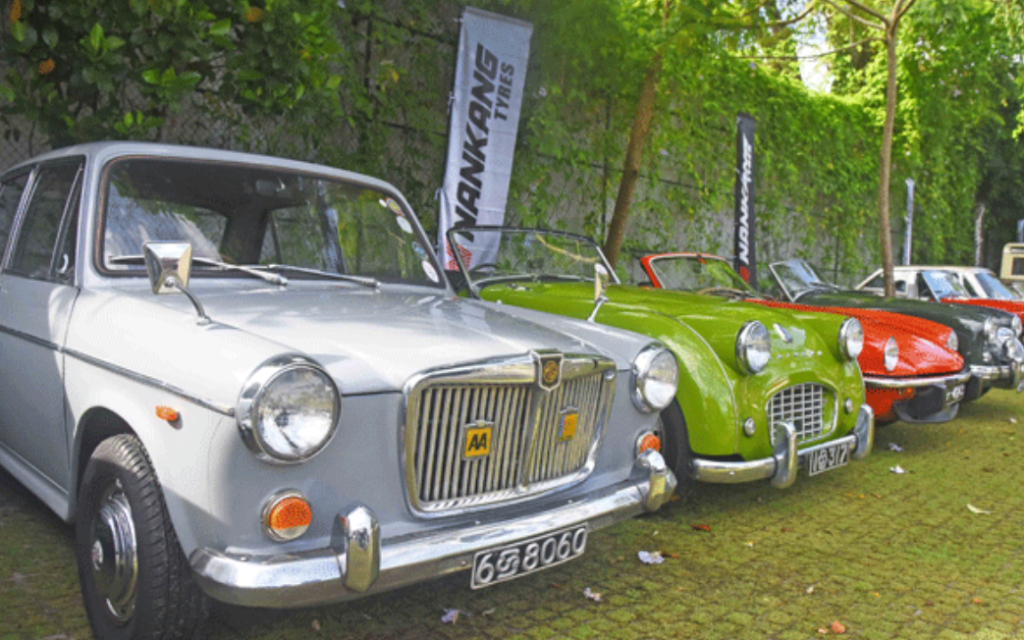 රාජකීය වැඩ කාරයෝ කොළඹ සවාරියක