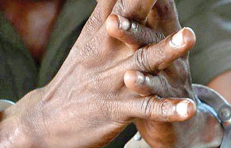 කුඩ්ඩෙක්ගේ මුදල් අයකැමි කෝටි දෙකක් සමග මාට්ටු
