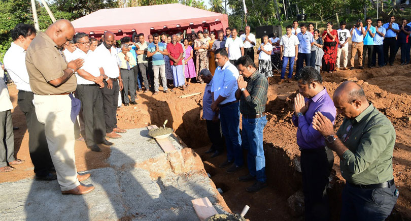අලුත් තැපැල් කන්තෝරු හදන්න කෝටි 60ක් වෙන් කරයි