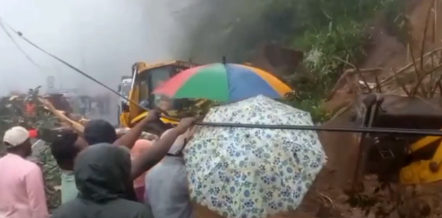 ගම්පොළ නුවරඑළිය ප්රධාන මාර්ගය තාවකාලිකව වහයි