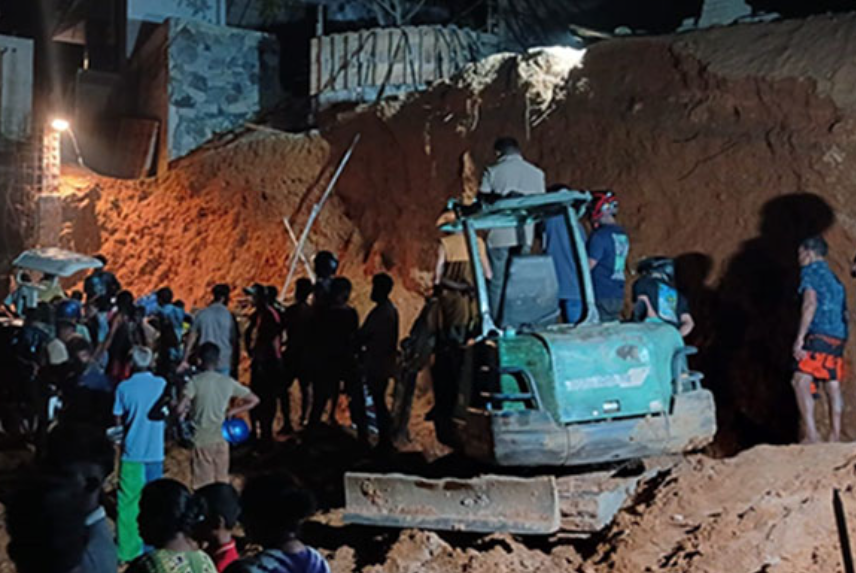 වැඩබිමේ පස් කන්දට යටවි තුනක් මරුට