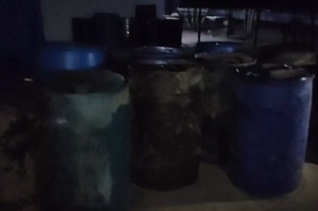 ඩීසල් ලීටර් 2200ක් සමග පුද්ගලයෙකු අත්අඩංගුවට