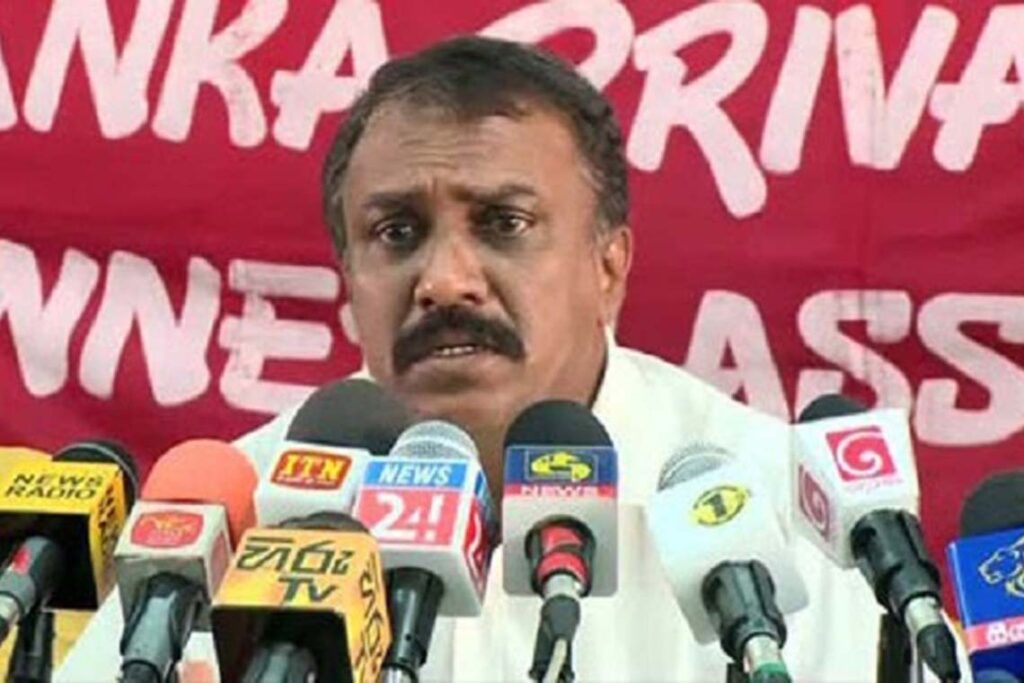 වැඩිකළ බස් ගාස්තුව ප්රමාණවත් – හෙට සිට බස් ධාවනය සාමාන්ය පරිදි