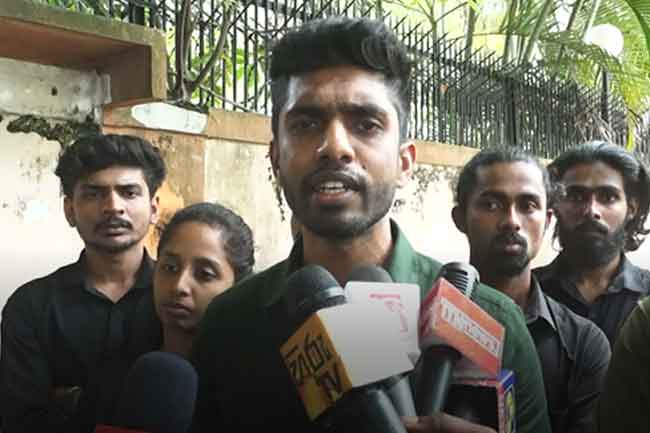 අන්තරේ මල්වානෙන් ඉවතට