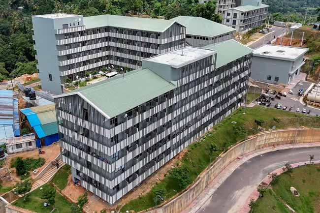 සබරගමුව විශ්වවිද්යාලයේ නව වෛද්ය පීඨ සංකීර්ණය සිසු අයිතියට