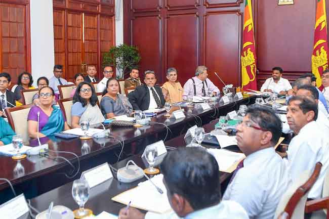 අධිකරණ අමාත්යාංශයට අදාළව 2027 පූර්ව අයවැය සාකච්ඡා ජනපති ප්රධානත්වයෙන්