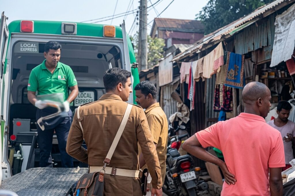 දිවයිනේ ප්රදේශ කිහිපයක මාරක අනතුරු