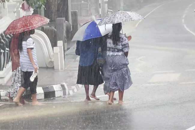 දිවයිනේ නිරිතදිග ප්රදේශවල අද සිට වැසි වැඩි වෙයි