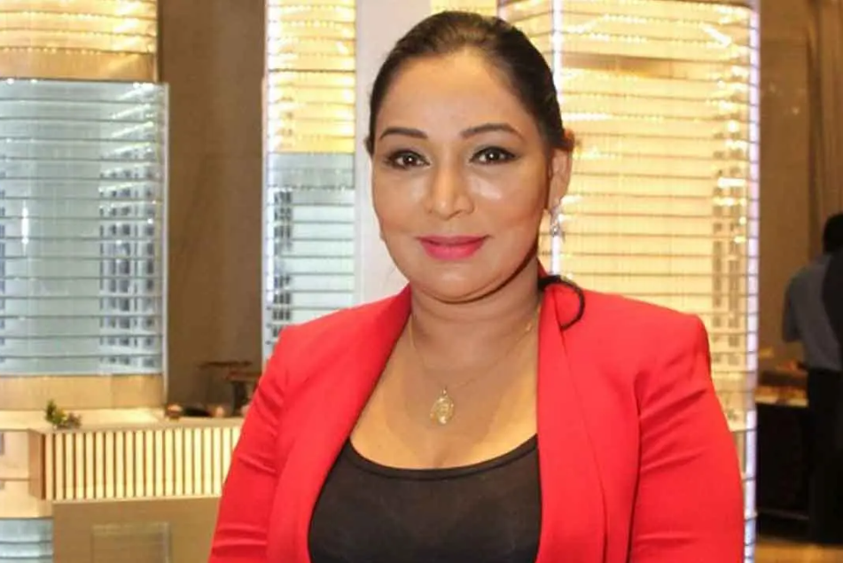 ජානකී සිරිවර්ධන අල්ලස් කොමිසමේ අත්අඩංගුවට