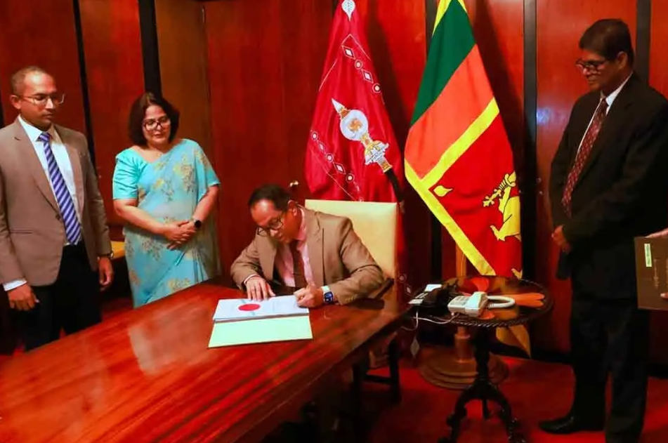 22ට කථානායකවරයාගේ සහතිකය