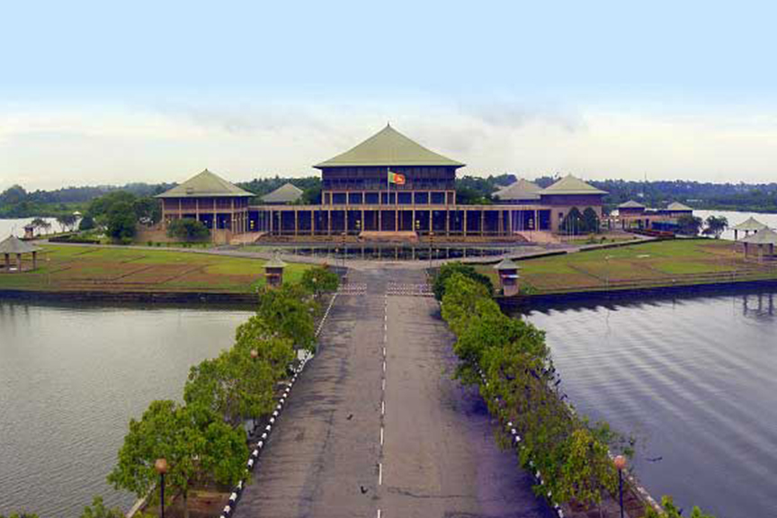 පාර්ලිමේන්තු සභාවාරය ඇරඹෙයි